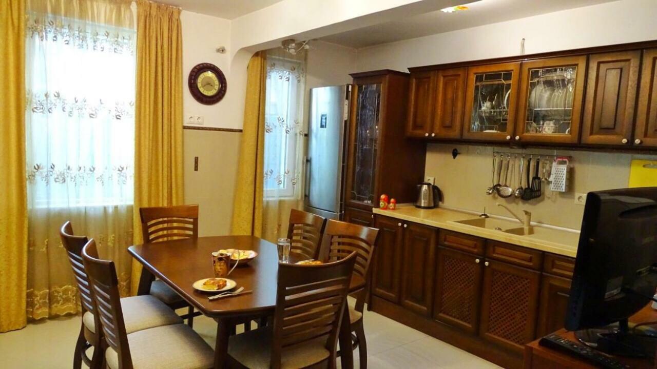 Apartment Kafedral Варна Екстер'єр фото