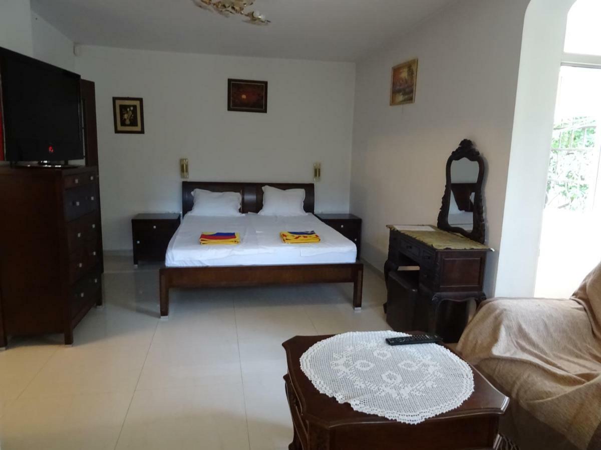 Apartment Kafedral Варна Екстер'єр фото